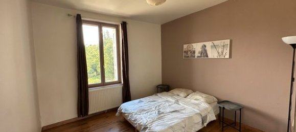 2 Schlafzimmer Wohnung in Le Chambon-Feugerolles, France, Nr. 307612 5