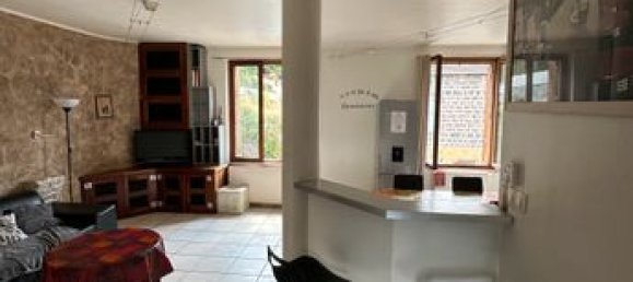 2 Schlafzimmer Wohnung in Le Chambon-Feugerolles, France, Nr. 307612 6