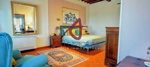 7 rooms House in Vinci, Italy No. 92750 24