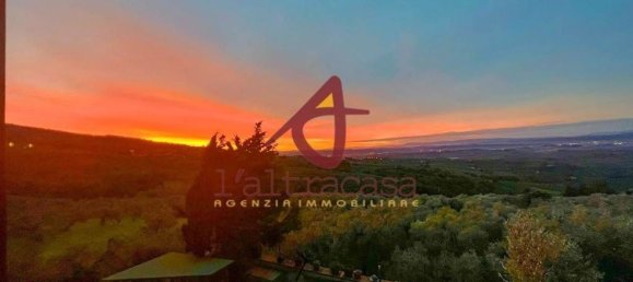 7 rooms House in Vinci, Italy No. 92750 13