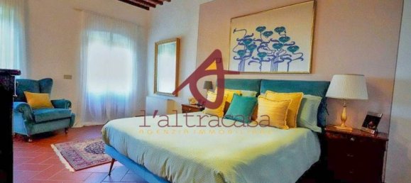 7 rooms House in Vinci, Italy No. 92750 26