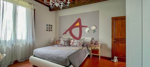 7 rooms House in Vinci, Italy No. 92750 20