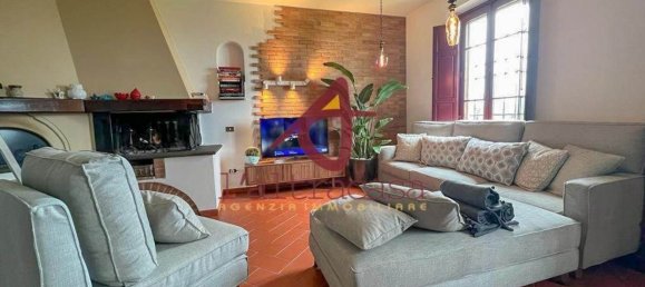 7 rooms House in Vinci, Italy No. 92750 19