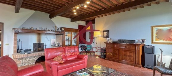 7 rooms House in Vinci, Italy No. 92750 30