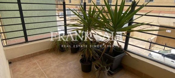 Мезонет с 2 спальнями в Корми, Мальта № 10559 3