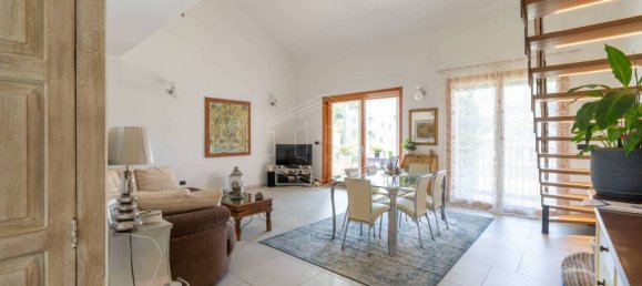 2 bedrooms Apartment in Turin, Italy No. 294085 5