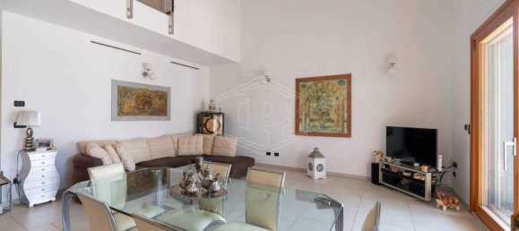 2 bedrooms Apartment in Turin, Italy No. 294085 11