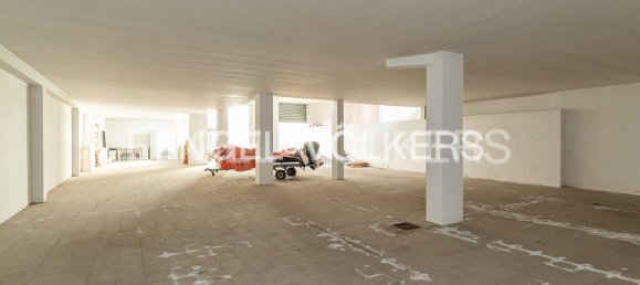 1 room Garage in Rome, Italy No. 126166 3