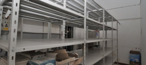 2-Zimmer Gewerbliche Immobilie in San Vito dei Normanni, Italy, Nr. 104084 10