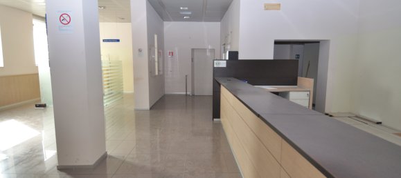 2-Zimmer Gewerbliche Immobilie in San Vito dei Normanni, Italy, Nr. 104084 16