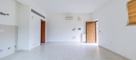 5-Zimmer Gebäude in Frascati, Italy, Nr. 303986 4