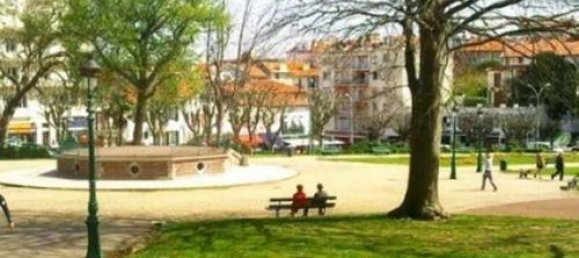 1 bedroom Apartment in Biarritz, France No. 307434 2