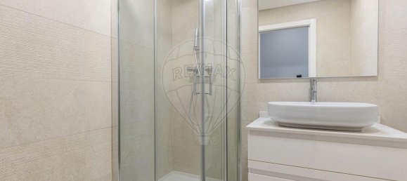 4 Schlafzimmer Doppelhaus in Loures, Portugal, Nr. 69102 8