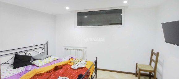 5 rooms Villa in Oriolo Romano, Italy No. 4584 38