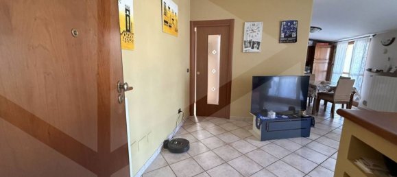 Apartamento de 3 habitaciónes en Montesilvano, Italy No. 19427 8