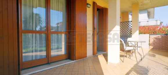 5 rooms Apartment in Caldogno, Italy No. 15268 19