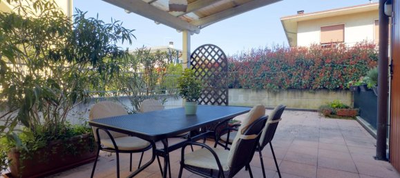 5 rooms Apartment in Caldogno, Italy No. 15268 44