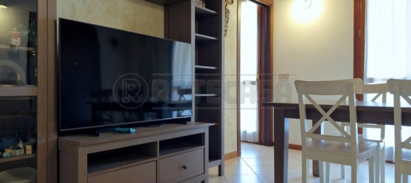 5 rooms Apartment in Caldogno, Italy No. 15268 2