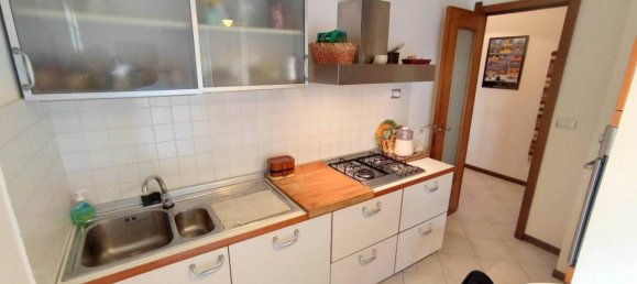 Квартира с 3 комнатами в Рапалло, Италия № 103229 4