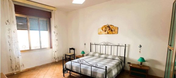 6 rooms House in Petrosino, Italy No. 260498 11