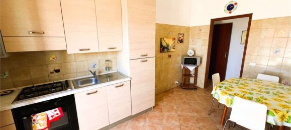 6 rooms House in Petrosino, Italy No. 260498 7