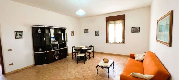 6 rooms House in Petrosino, Italy No. 260498 4