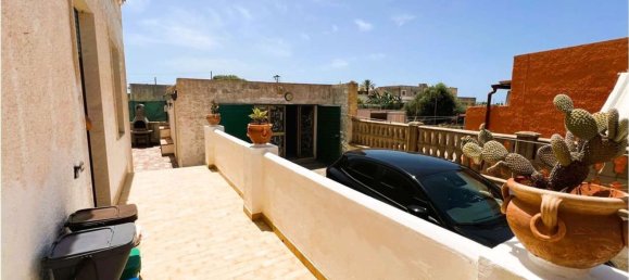 6 rooms House in Petrosino, Italy No. 260498 18