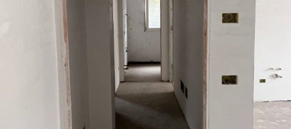 3 rooms Apartment in Villasanta, Italy No. 98448 20