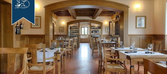 40 bedrooms Hotel in Cortona, Italy No. 117722 36