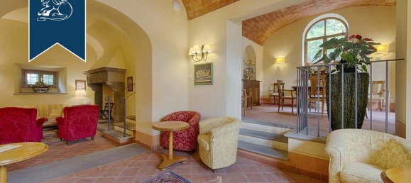 40 bedrooms Hotel in Cortona, Italy No. 117722 34