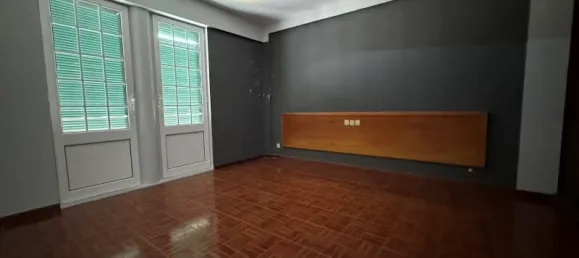 Edifício em Ponta Delgada, Portugal 1091 m² N.º 91870 37