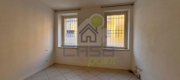2 rooms Apartment in Cremona, Italy No. 162186 10