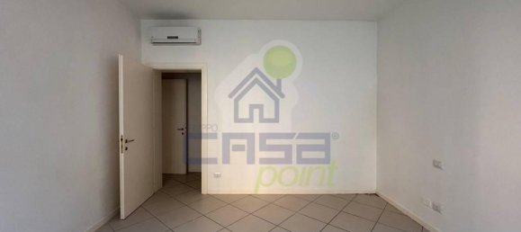 2 rooms Apartment in Cremona, Italy No. 162186 9