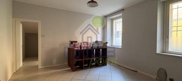 2 rooms Apartment in Cremona, Italy No. 162186 5