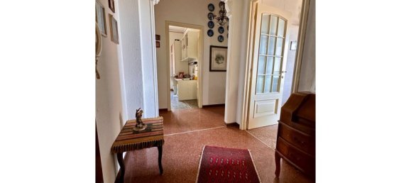 2 Schlafzimmer Wohnung in Genoa, Italy, Nr. 318007 11