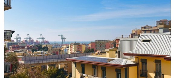 2 Schlafzimmer Wohnung in Genoa, Italy, Nr. 318007 2