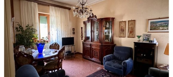 2 Schlafzimmer Wohnung in Genoa, Italy, Nr. 318007 7