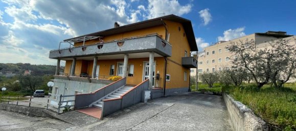 13-salle Maison à Ariano Irpino, Italy No. 150979 17