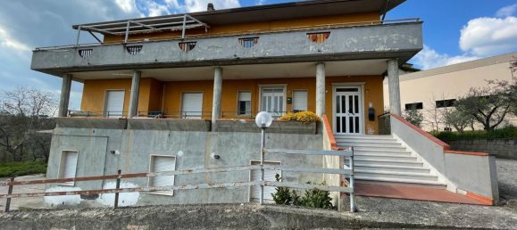 13-salle Maison à Ariano Irpino, Italy No. 150979 2