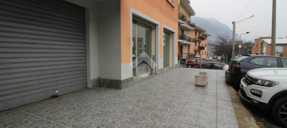 2 rooms Commercial property in Susa, Italy No. 222029 2