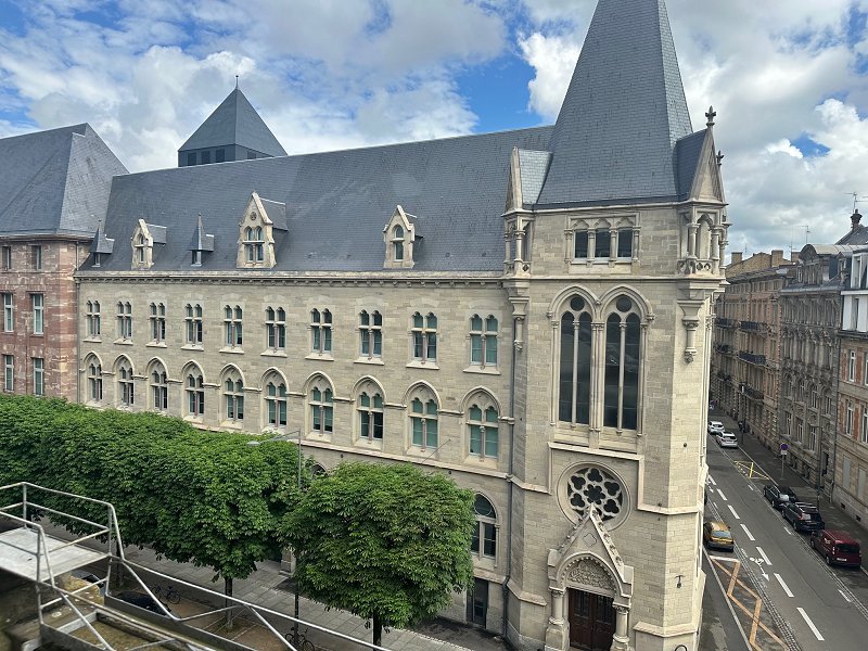 4 Schlafzimmer Wohnung in Strasbourg, France, Nr. 60196