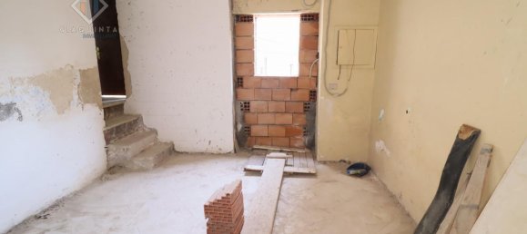 4-salle Maison à Palagonia, Italy No. 235524 2