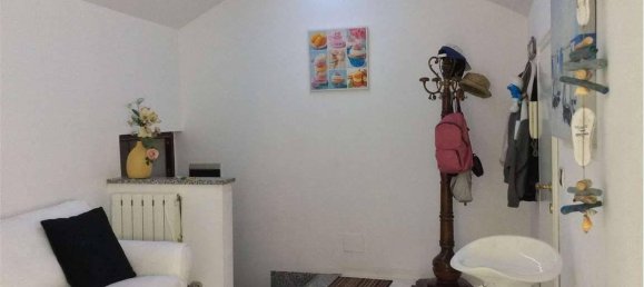 2-Zimmer Wohnung in Albenga, Italy, Nr. 143668 10