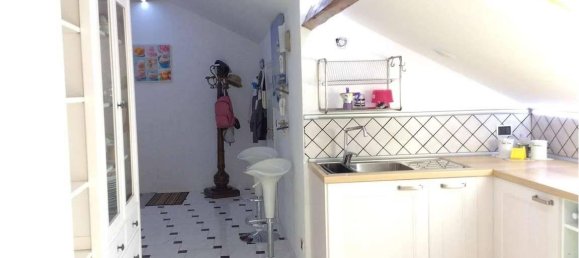 2-Zimmer Wohnung in Albenga, Italy, Nr. 143668 8