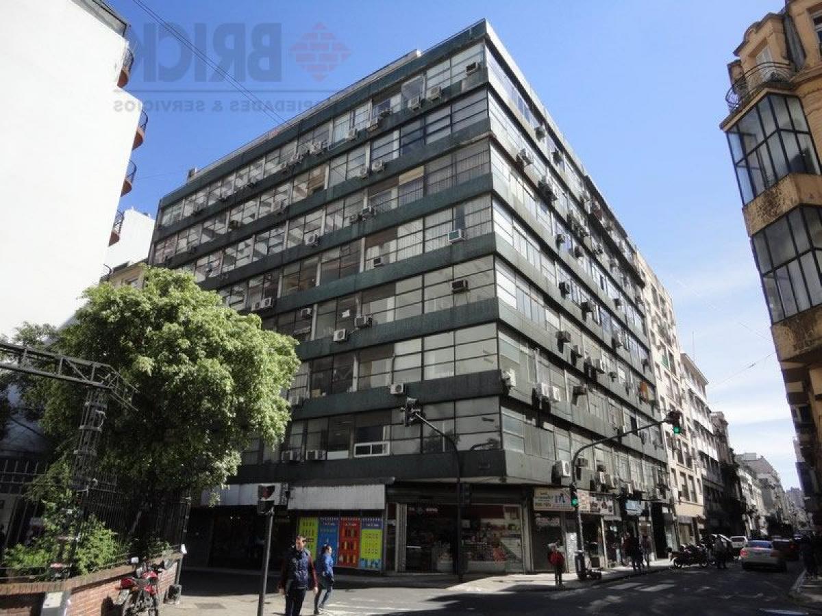 70m² Office in Buenos Aires, Argentina No. 104627