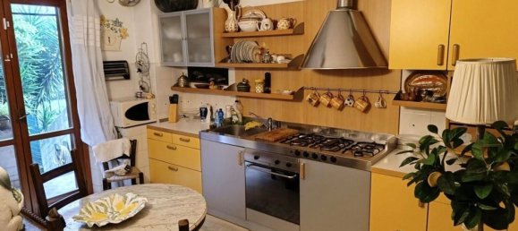 6-salle Maison à Carrara, Italy No. 48157 7