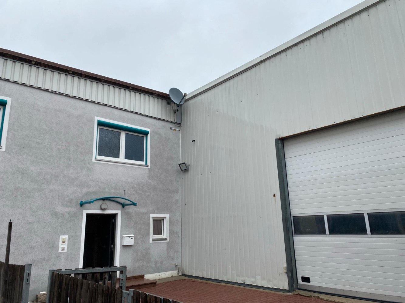 Здание с 3 спальнями в Кельхайм, Германия № 293187