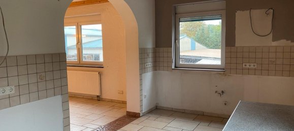 Здание с 3 спальнями в Кельхайм, Германия № 293187 6