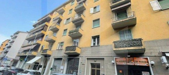 5-salle Appartement à Bologna, Italy No. 28721 12