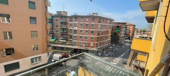 5-salle Appartement à Bologna, Italy No. 28721 6